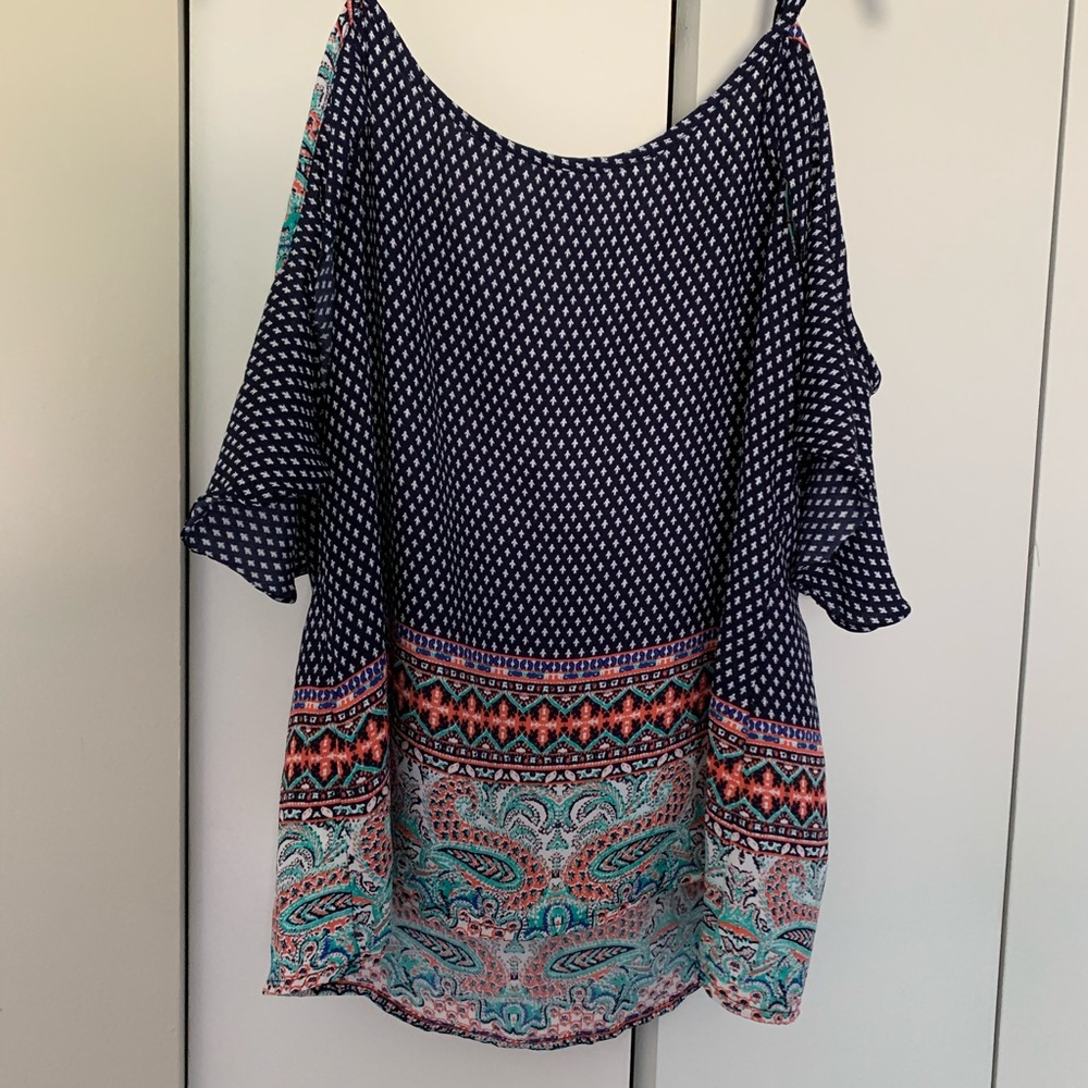 Patterned Flowy Tank - Picture 4 of 6